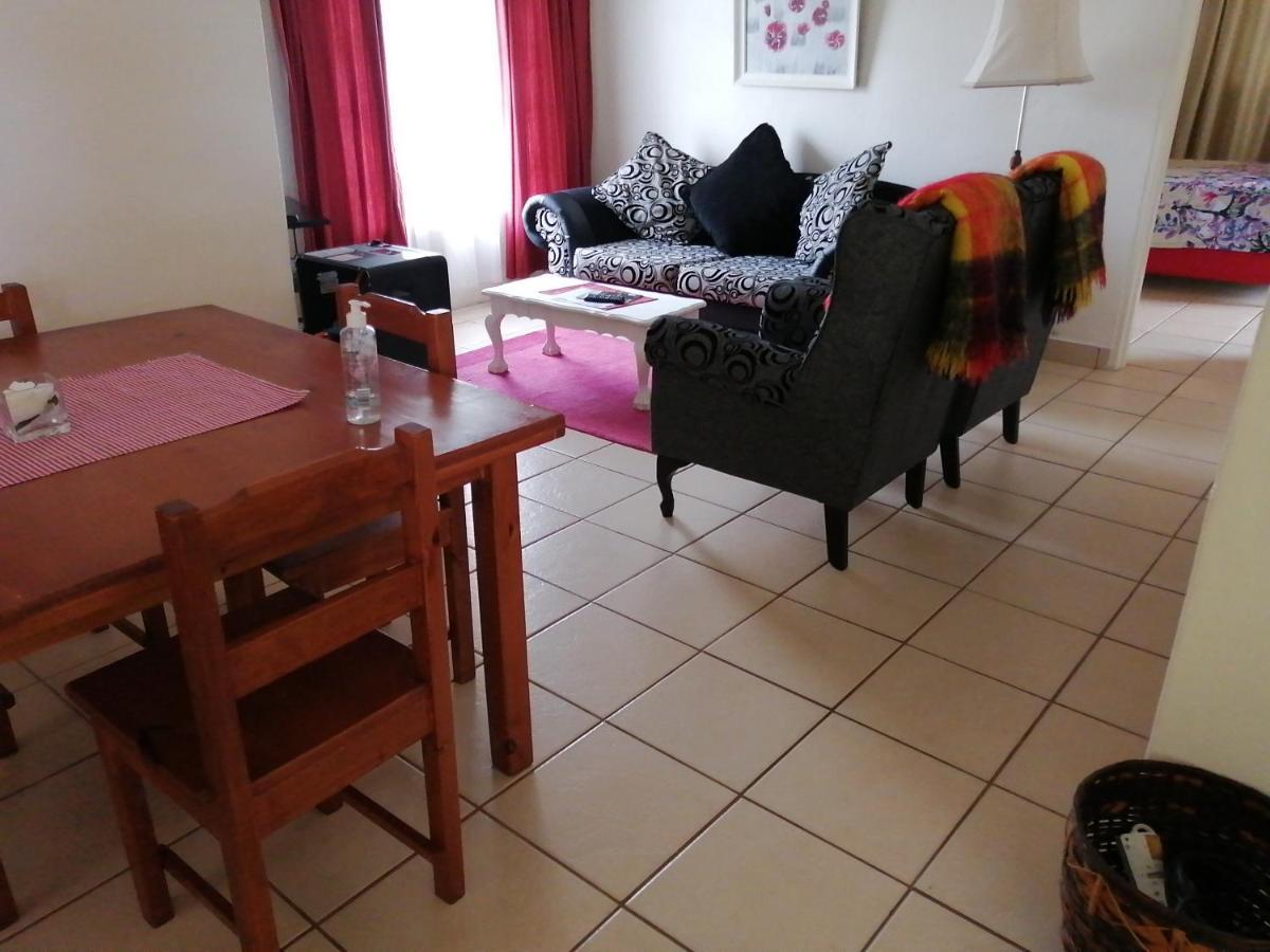 Bell Park Self Catering Bed & Breakfast Champagne Valley Dış mekan fotoğraf